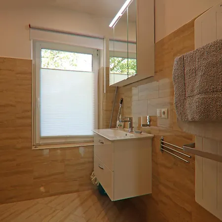 Reihenhaus Tulpe In Lohmen *